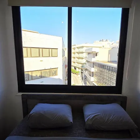 2br With Huge Balcony & Views *
