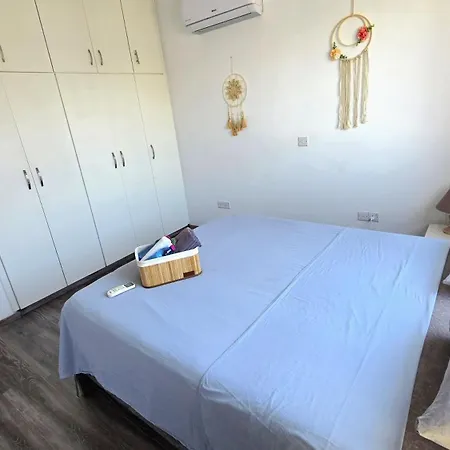 2br With Huge Balcony & Views