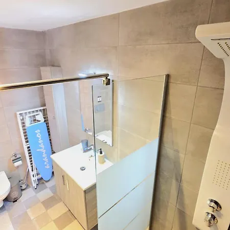 Appartamento 2br With Huge Balcony & Views Larnaca