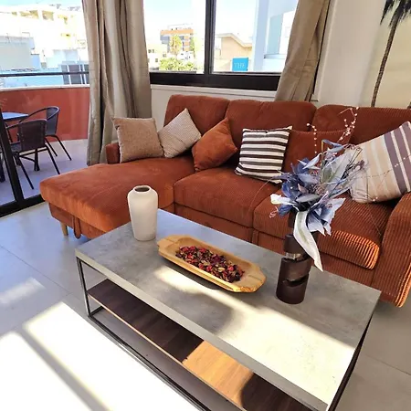 2br With Huge Balcony & Views * Larnaca